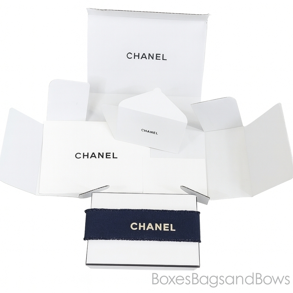 Complete Presentation Rare Navy Couture Ribbon Holiday Packaging NEW AUTHENTIC - Picture 2 of 8